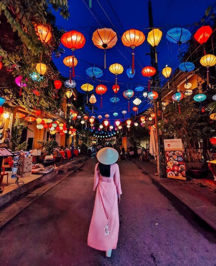 Min Best of Vietnam – CA$350 Deposit | Early Bird Total CA$2,255 (Regular CA$2,395)